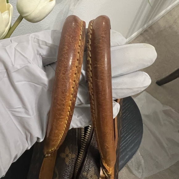 Authentic Louis Vuitton Deauville Brown Monogram Hand Bag w/COA! - Picture 11 of 14
